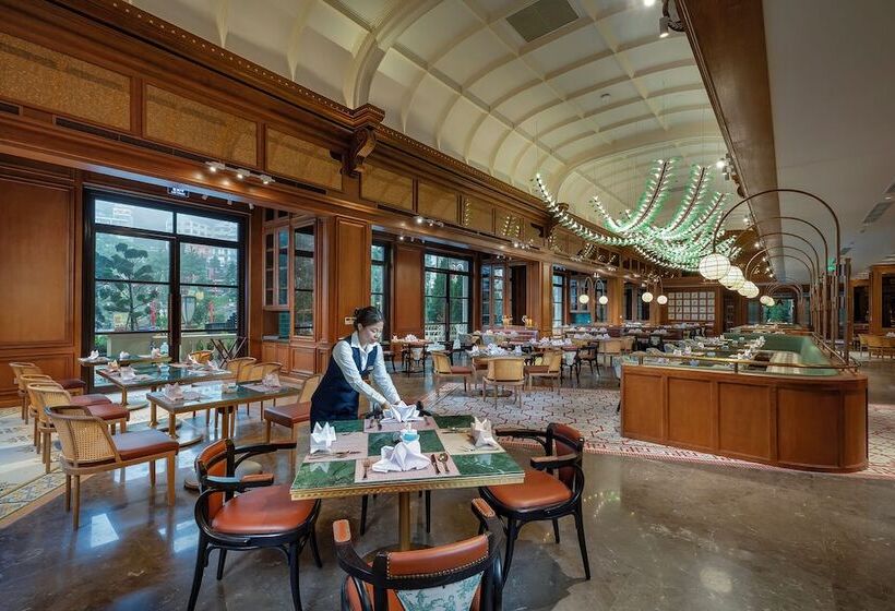 هتل Hôtel De L Amour Tam đảo