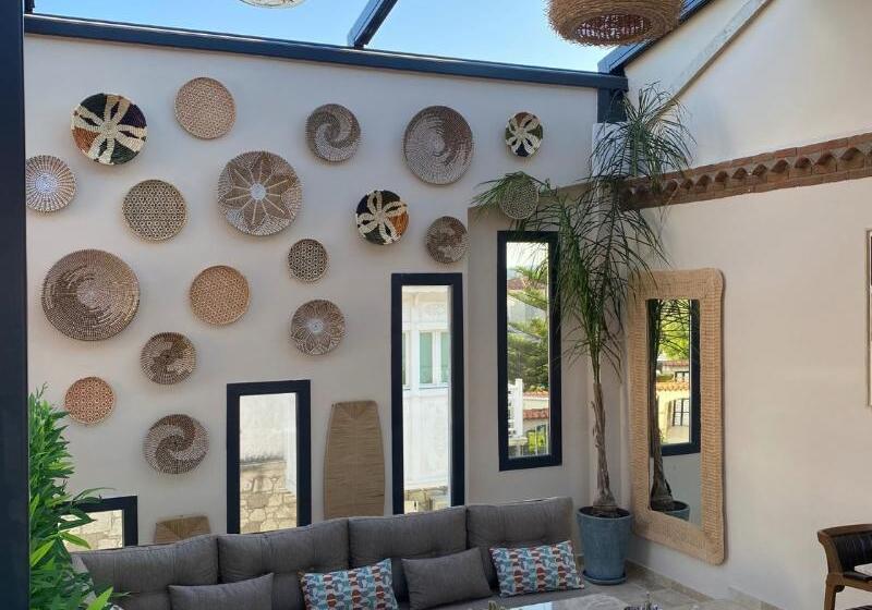 فندق Lal Azure Alaçati