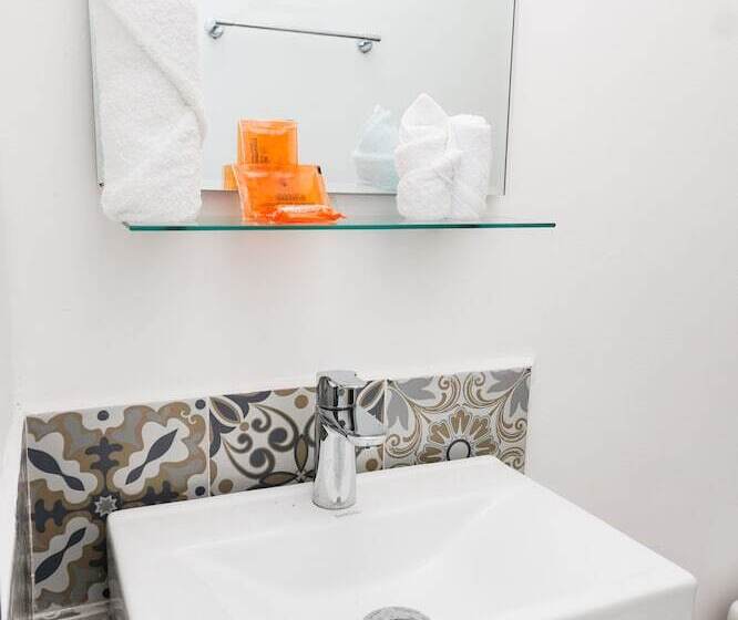 فندق Linda Vecindad Playa Del Carmen