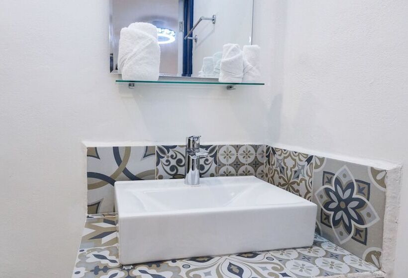 فندق Linda Vecindad Playa Del Carmen