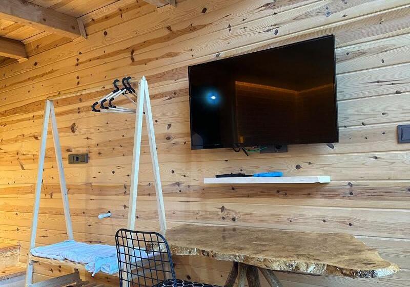 ホテル Nova Bungalov