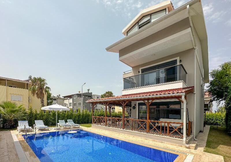 酒店 Paradise Town Villa Majesty