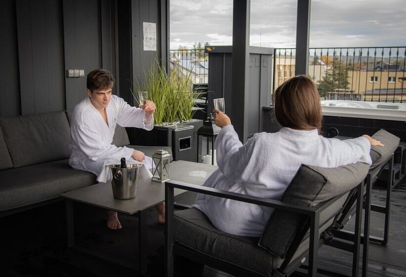 酒店 Polonia Park Medical Center & Spa