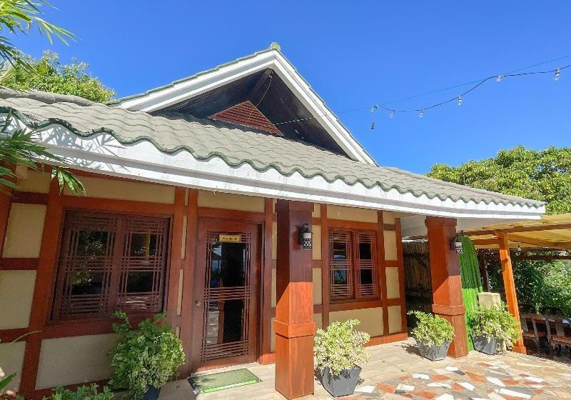 هتل Villa Angelina Luxury Suites