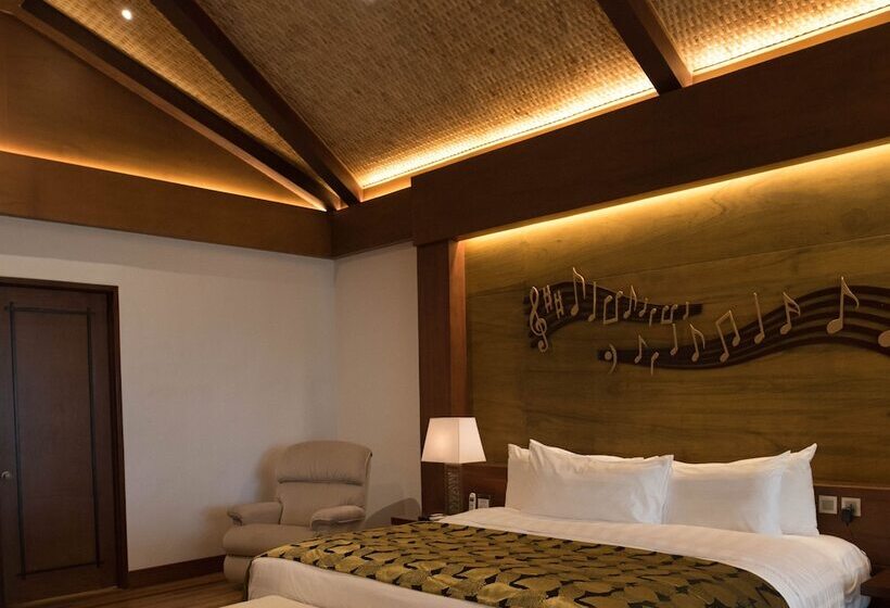 هتل Villa Angelina Luxury Suites