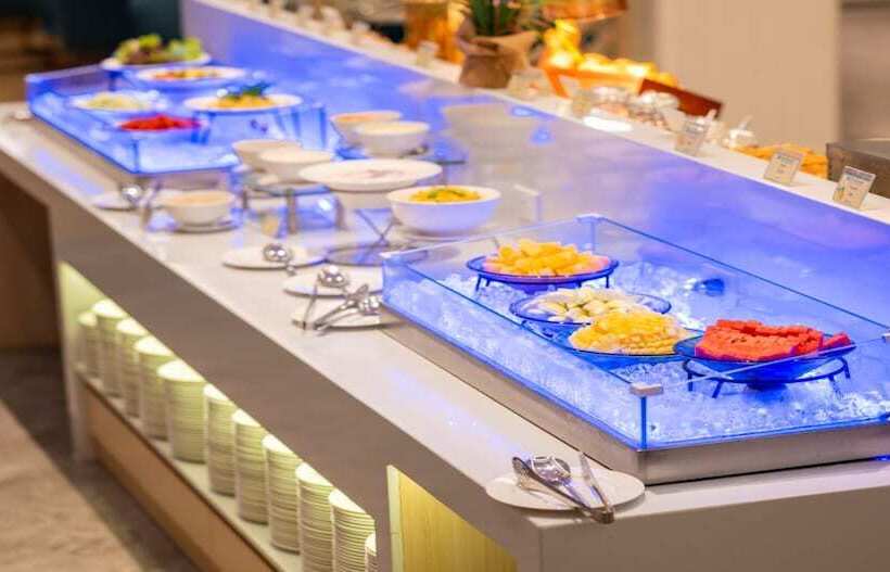 호텔 Wyndham Jomtien Pattaya