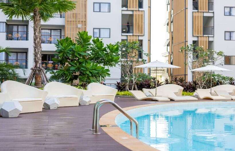 호텔 Wyndham Jomtien Pattaya