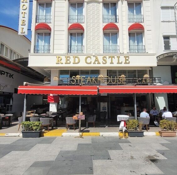 Red Castle Hotel & Pub