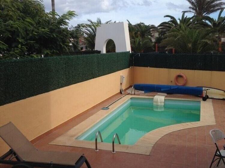 旅馆 International Surf Camp Only Surf