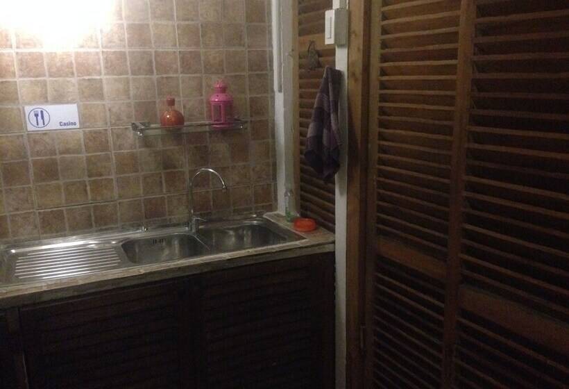 مبيت وإفطار Hostal Bybsiglo