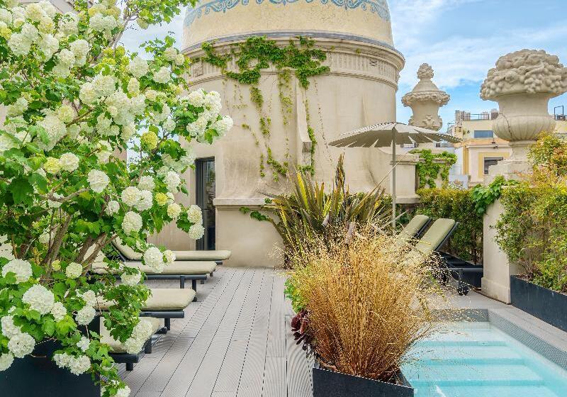 Casagrand Luxury Suites