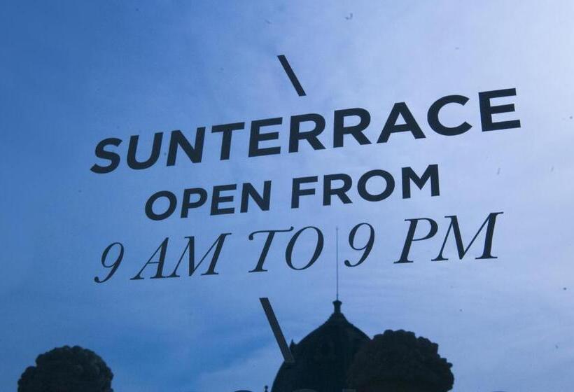 Casagrand Luxury Suites