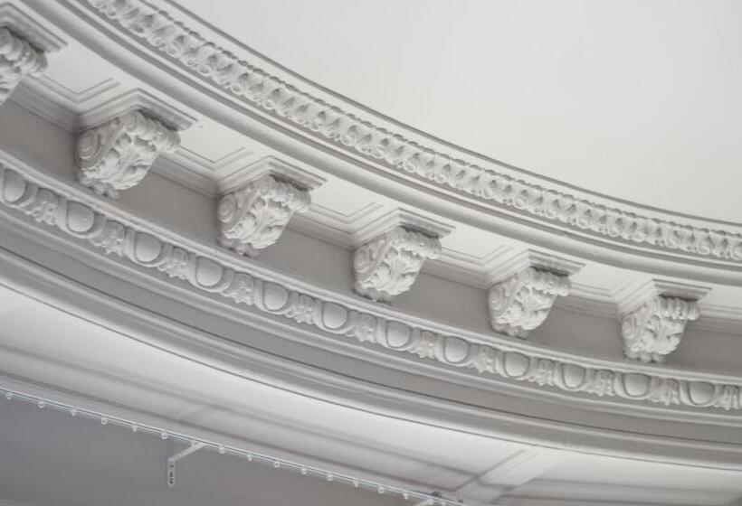 Casagrand Luxury Suites