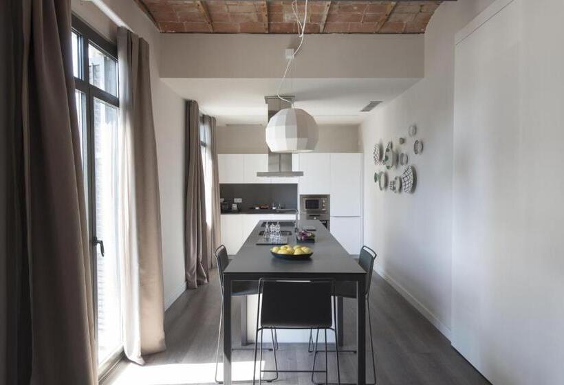 Casagrand Luxury Suites