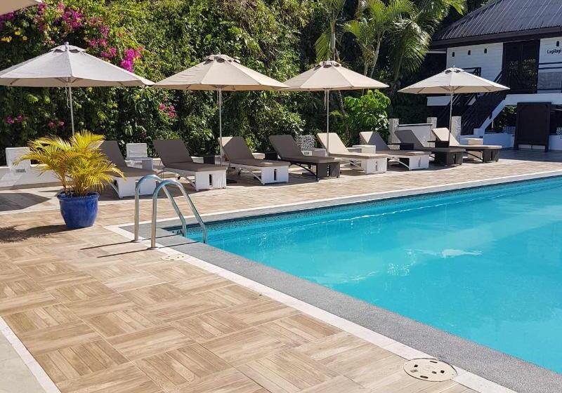 The Crow S Nest Resort