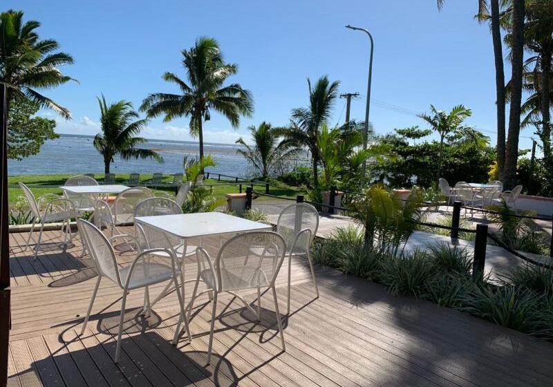 The Crow S Nest Resort