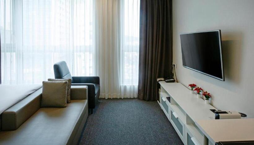 Grand City Hotel Changwon