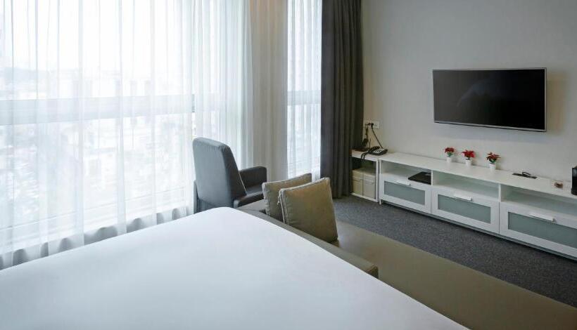 Grand City Hotel Changwon