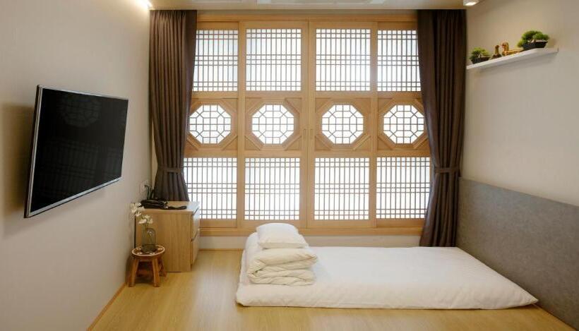 Grand City Hotel Changwon