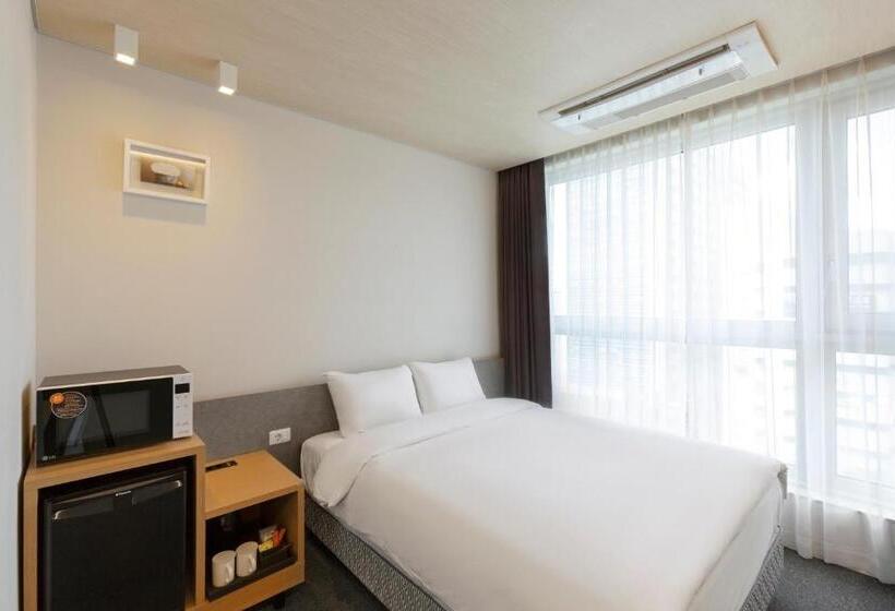 Grand City Hotel Changwon