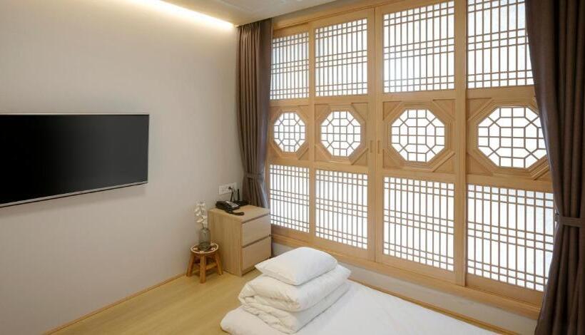 Grand City Hotel Changwon