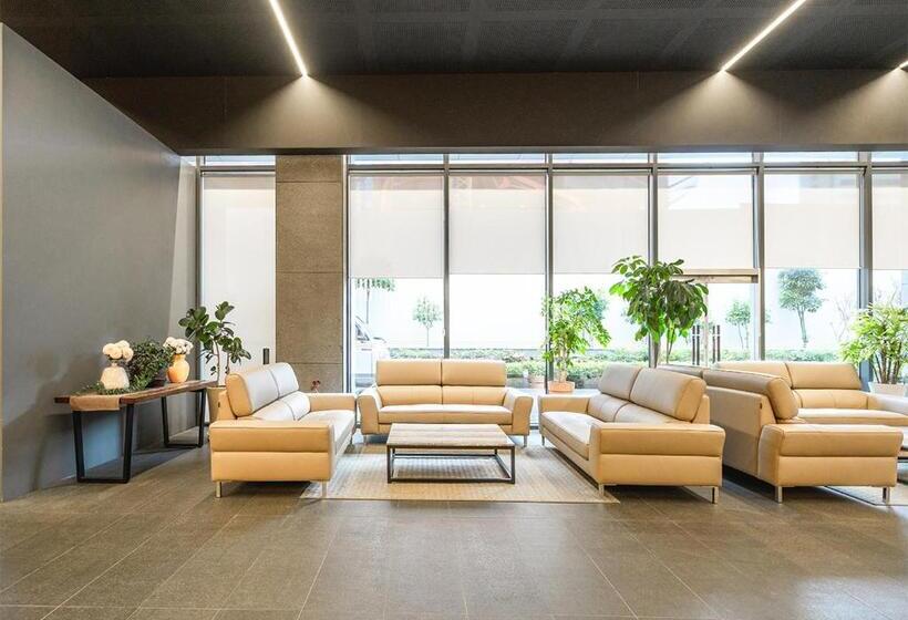 Grand City Hotel Changwon