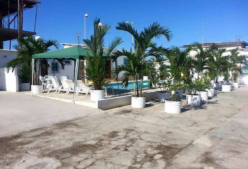 Hostal Palmeras Playa Milina