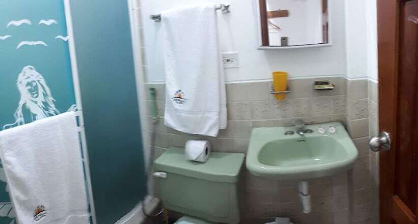 Hostal Palmeras Playa Milina