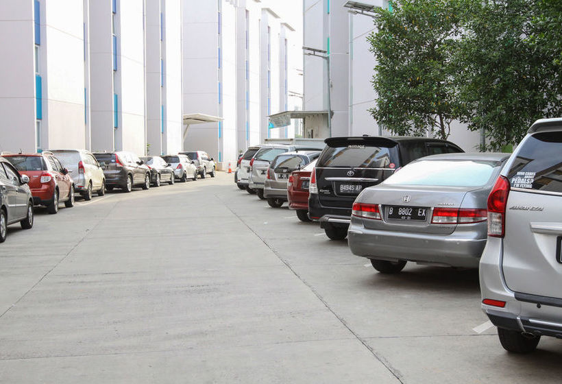 호텔 Airy Aeropolis Residence Suryadarma Tangerang