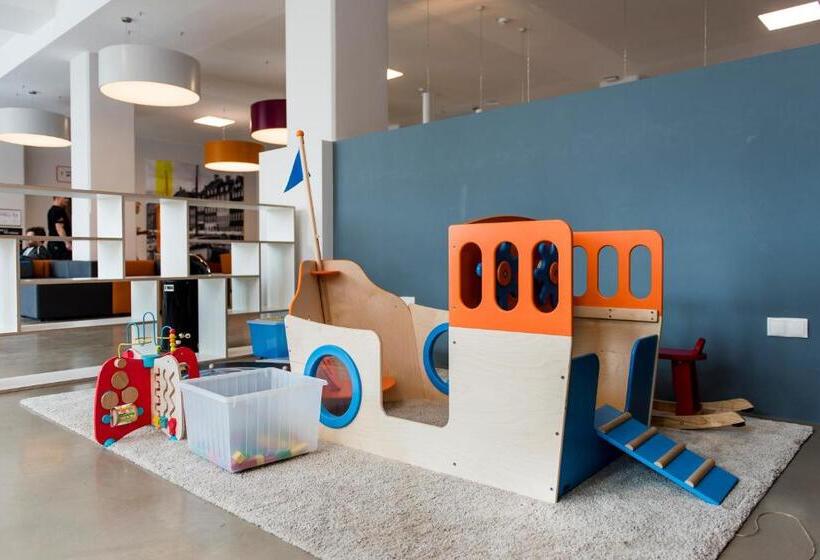 Отель a&o Copenhagen Nørrebro