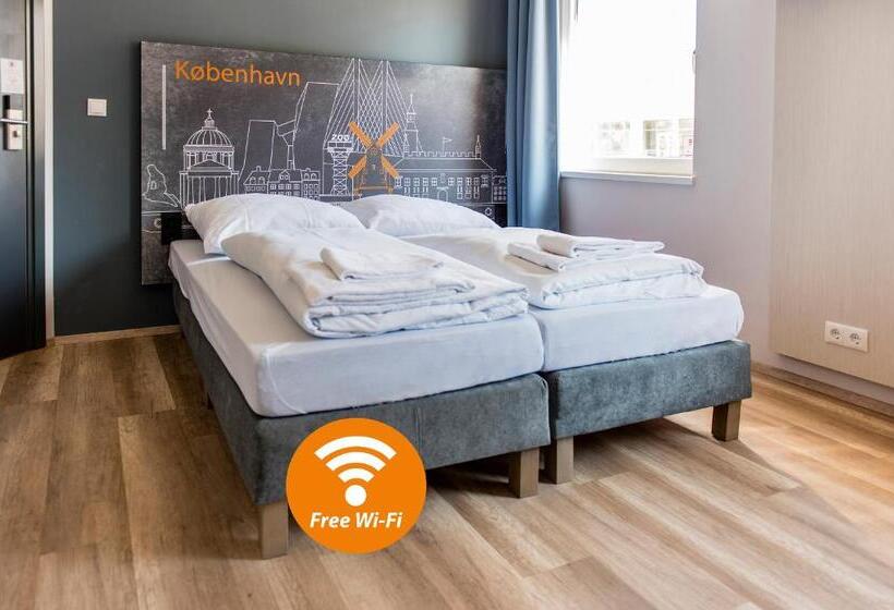 Отель a&o Copenhagen Nørrebro