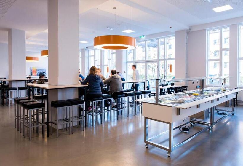 Отель a&o Copenhagen Nørrebro