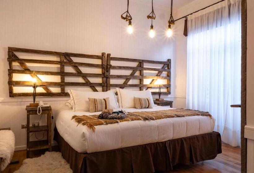 فندق Boutique La Yegua Loca