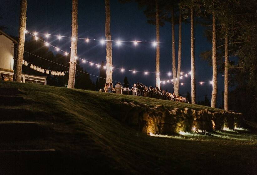 ホテル Casale San Galgano