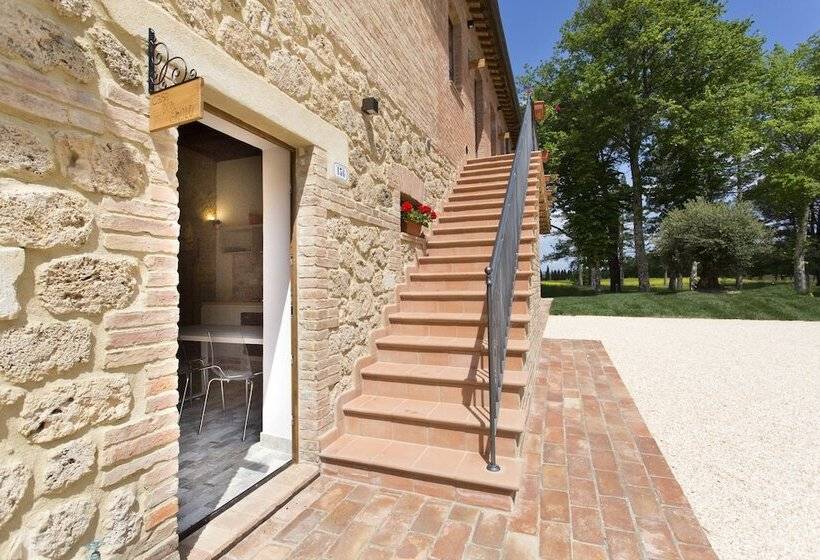 ホテル Casale San Galgano