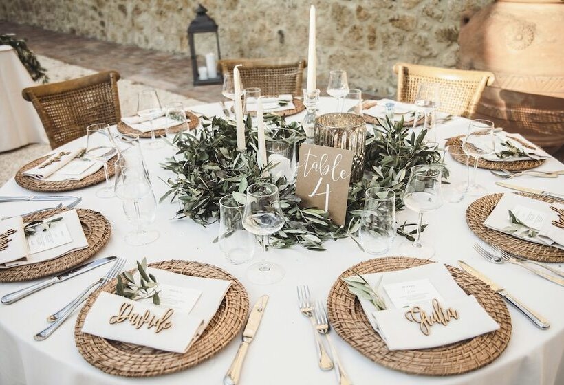 ホテル Casale San Galgano