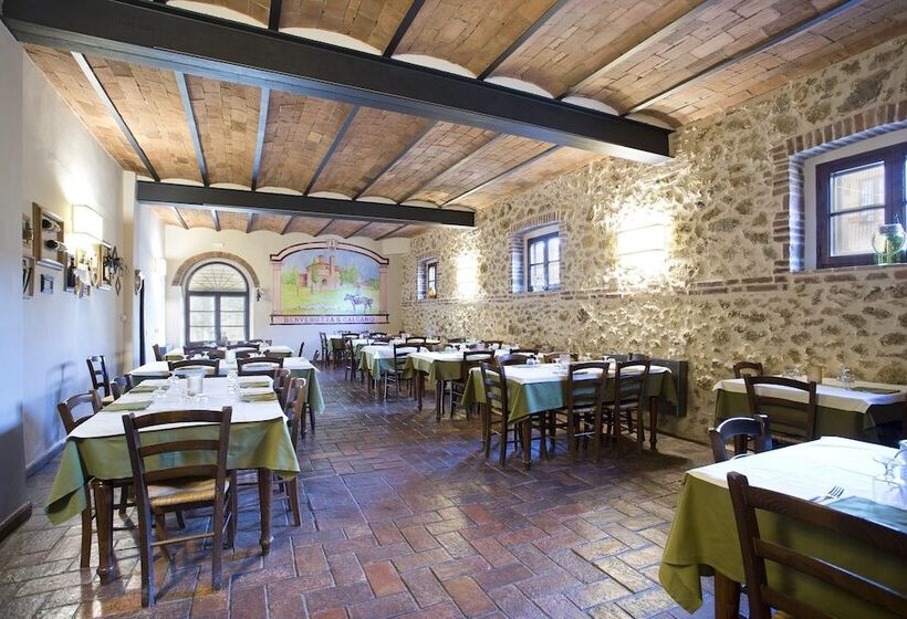 ホテル Casale San Galgano