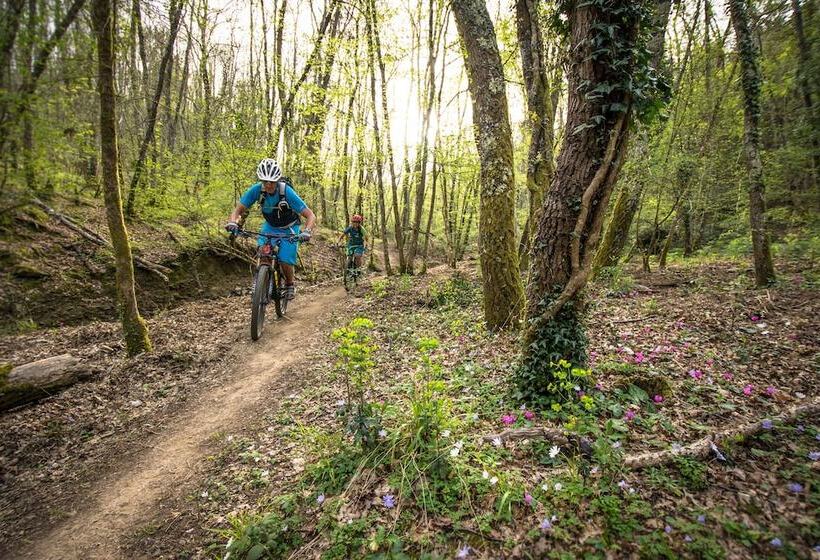 ホテル Casale San Galgano