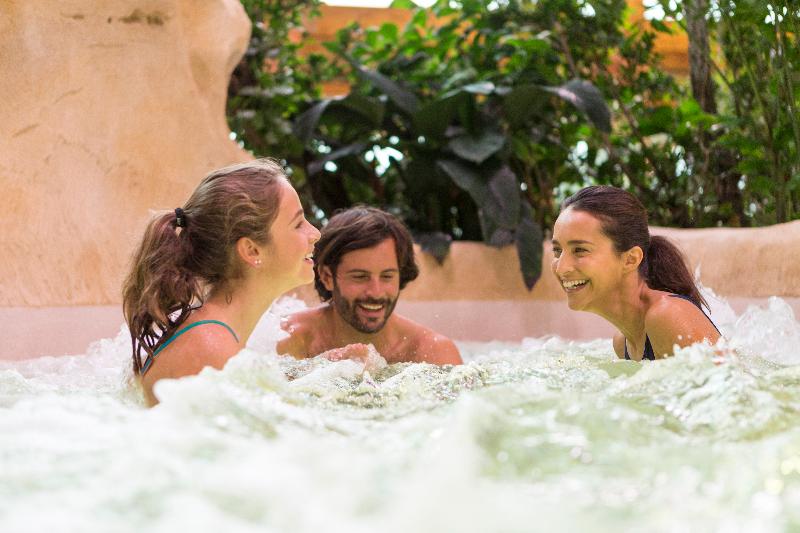 Отель Center Parcs Villages Nature Paris