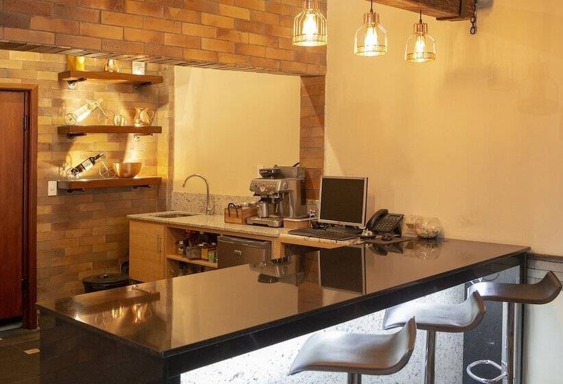 호텔 Colonial San Agustin