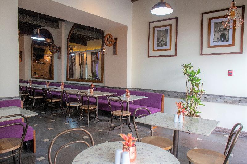 هتل Colonial San Agustin