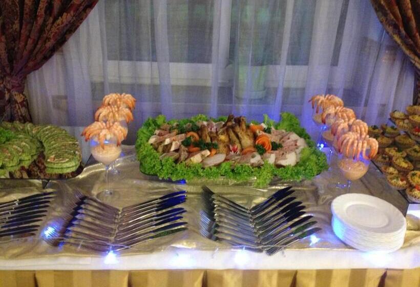 בית מלון כפרי Colosseum