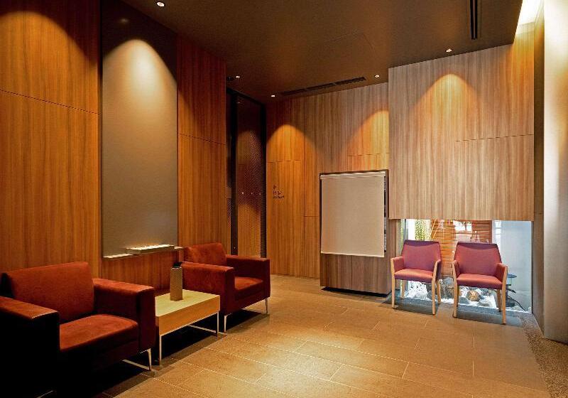 ホテル Comfort Inn Fukuoka Tenjin