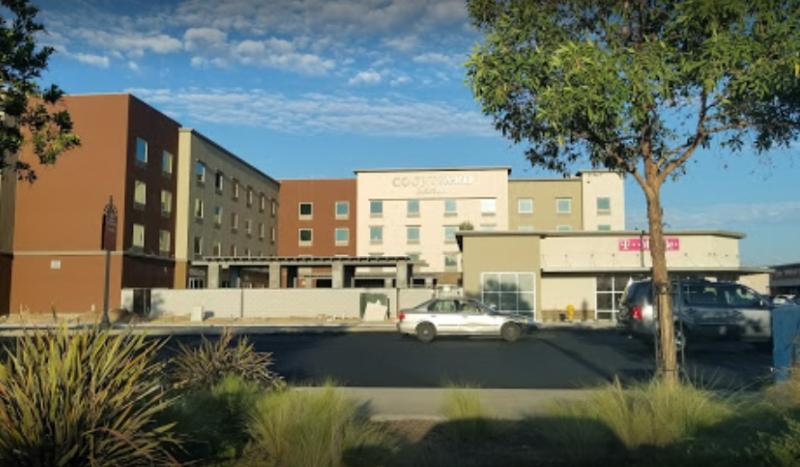 Отель Courtyard By Marriott San Diego El Cajon