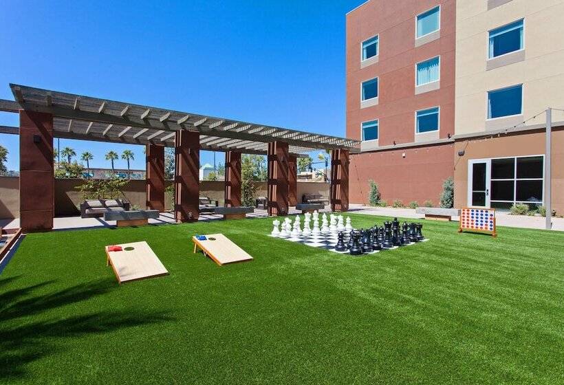 فندق Courtyard By Marriott San Diego El Cajon