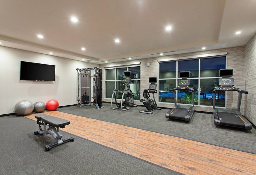 فندق Courtyard By Marriott San Diego El Cajon