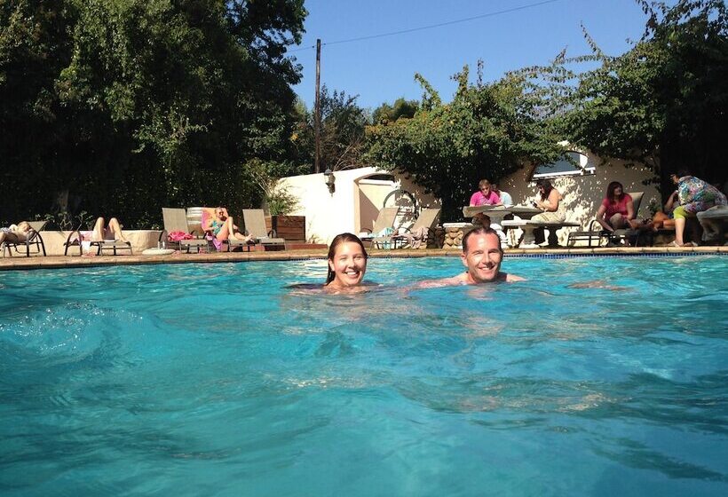 בית מלון כפרי De Leeuwenhof Estate