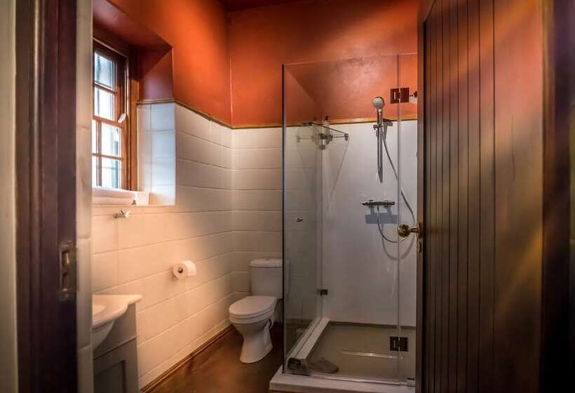 בית מלון כפרי De Leeuwenhof Estate