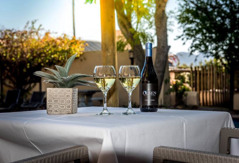 בית מלון כפרי De Leeuwenhof Estate