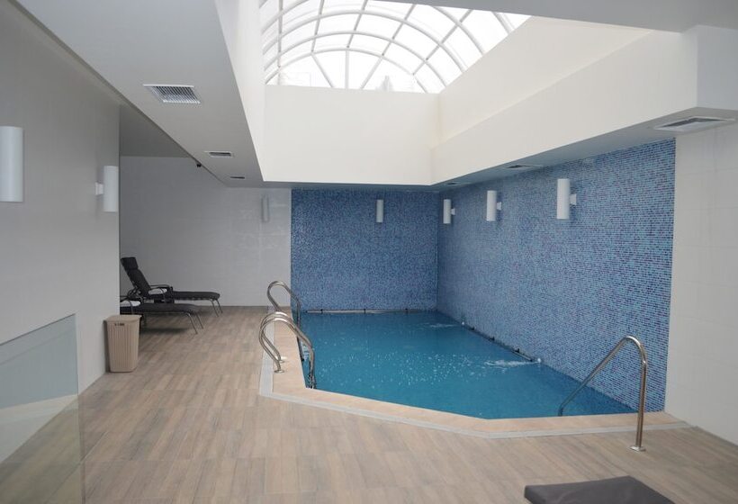 فندق Diego De Almagro Curico